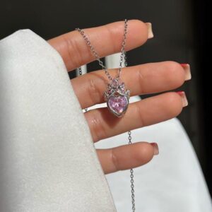 گردنبند جواهری قلب تاج